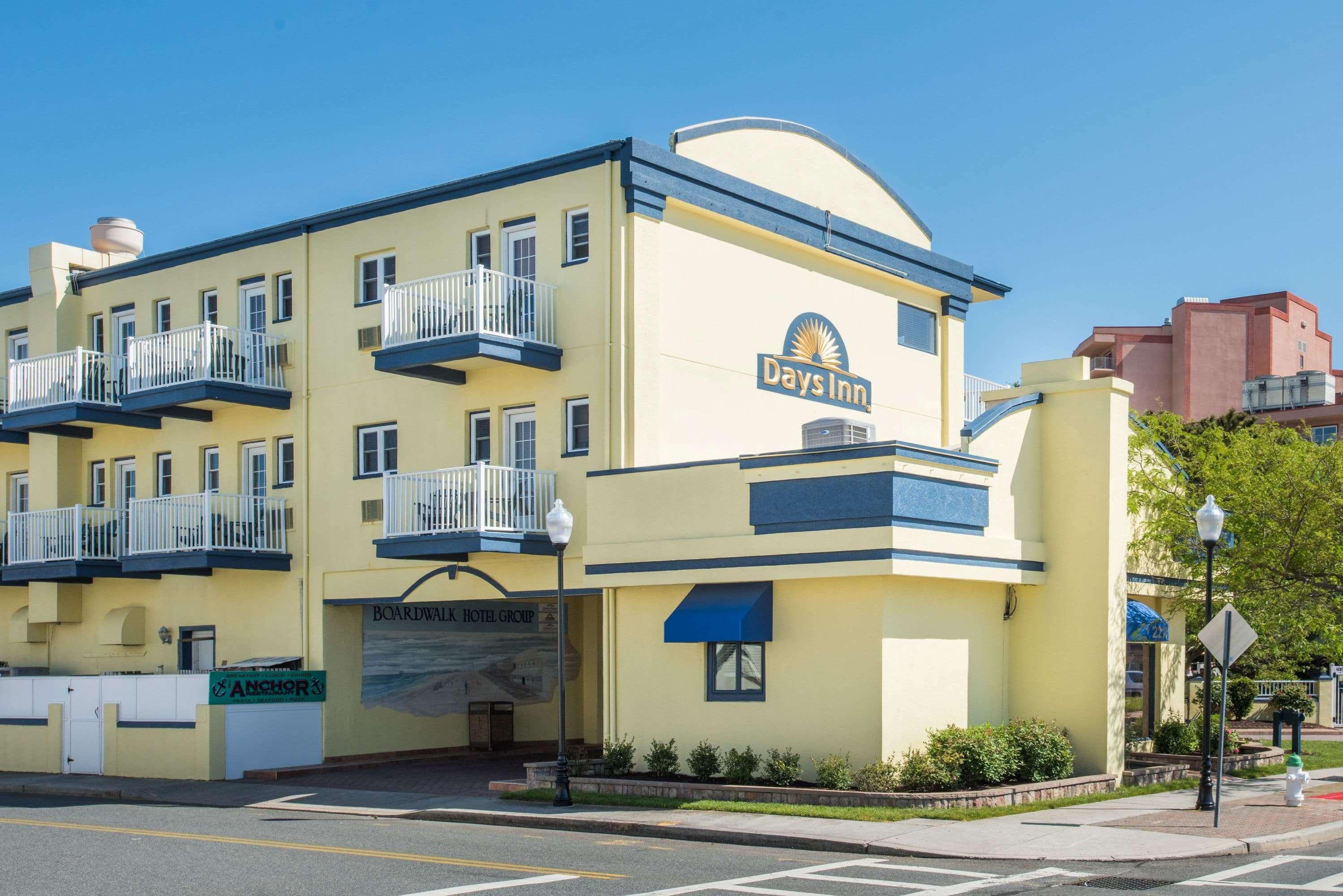 Days Inn By Wyndham Ocean City Oceanfront Exterior photo
