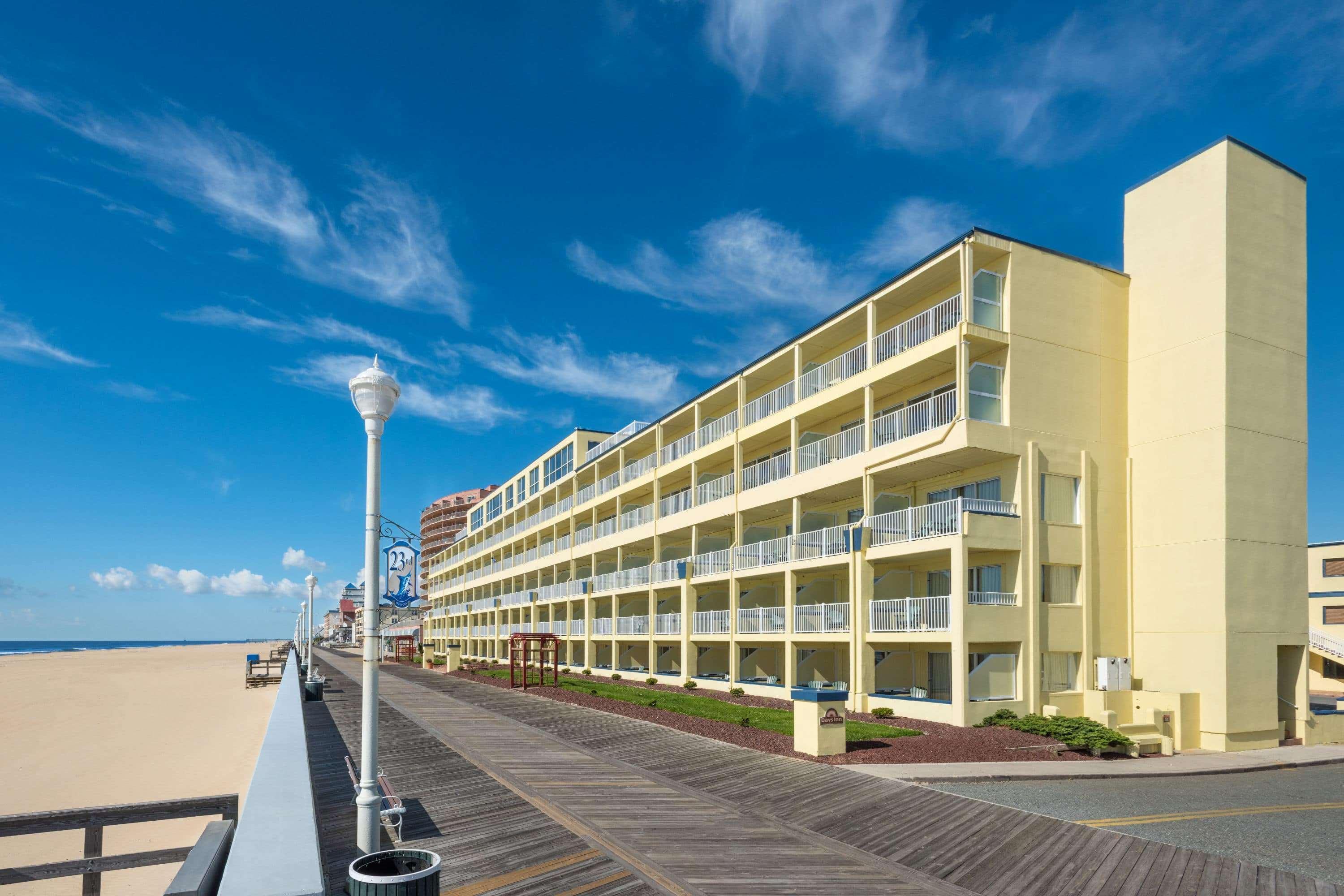 Days Inn By Wyndham Ocean City Oceanfront Exterior photo