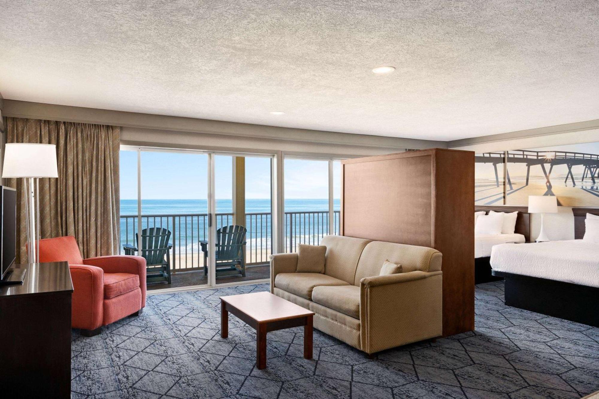 Days Inn By Wyndham Ocean City Oceanfront Exterior photo