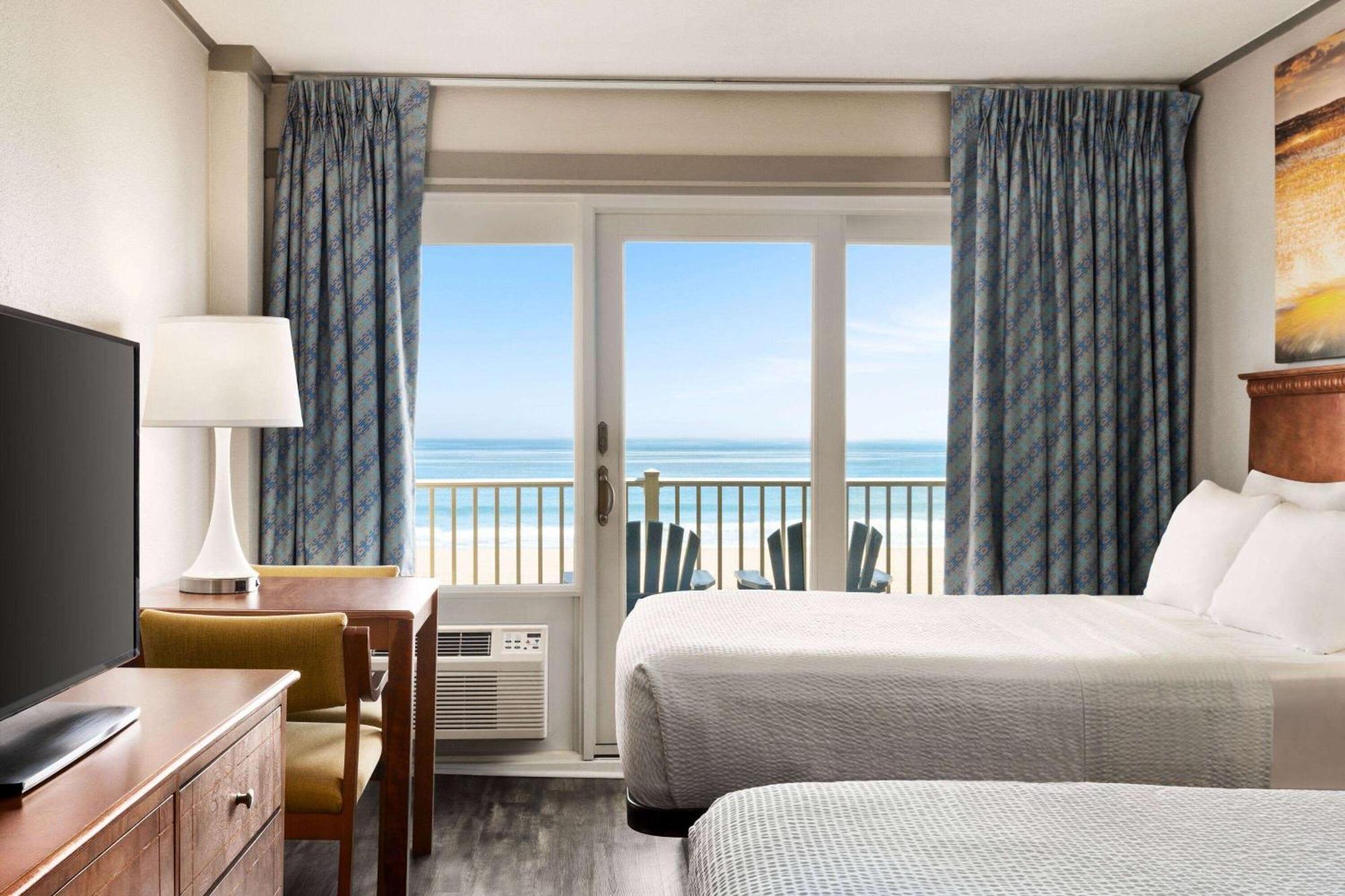 Days Inn By Wyndham Ocean City Oceanfront Exterior photo